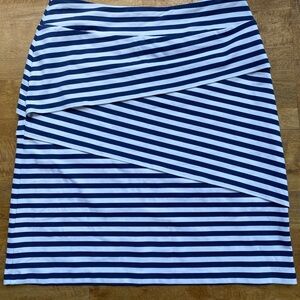 J. McLaughlin “Nicola” tiered Catalina skirt